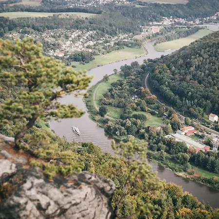 In Ruhiger Lage Am Wanderweg Zum Lilienstein Apartment